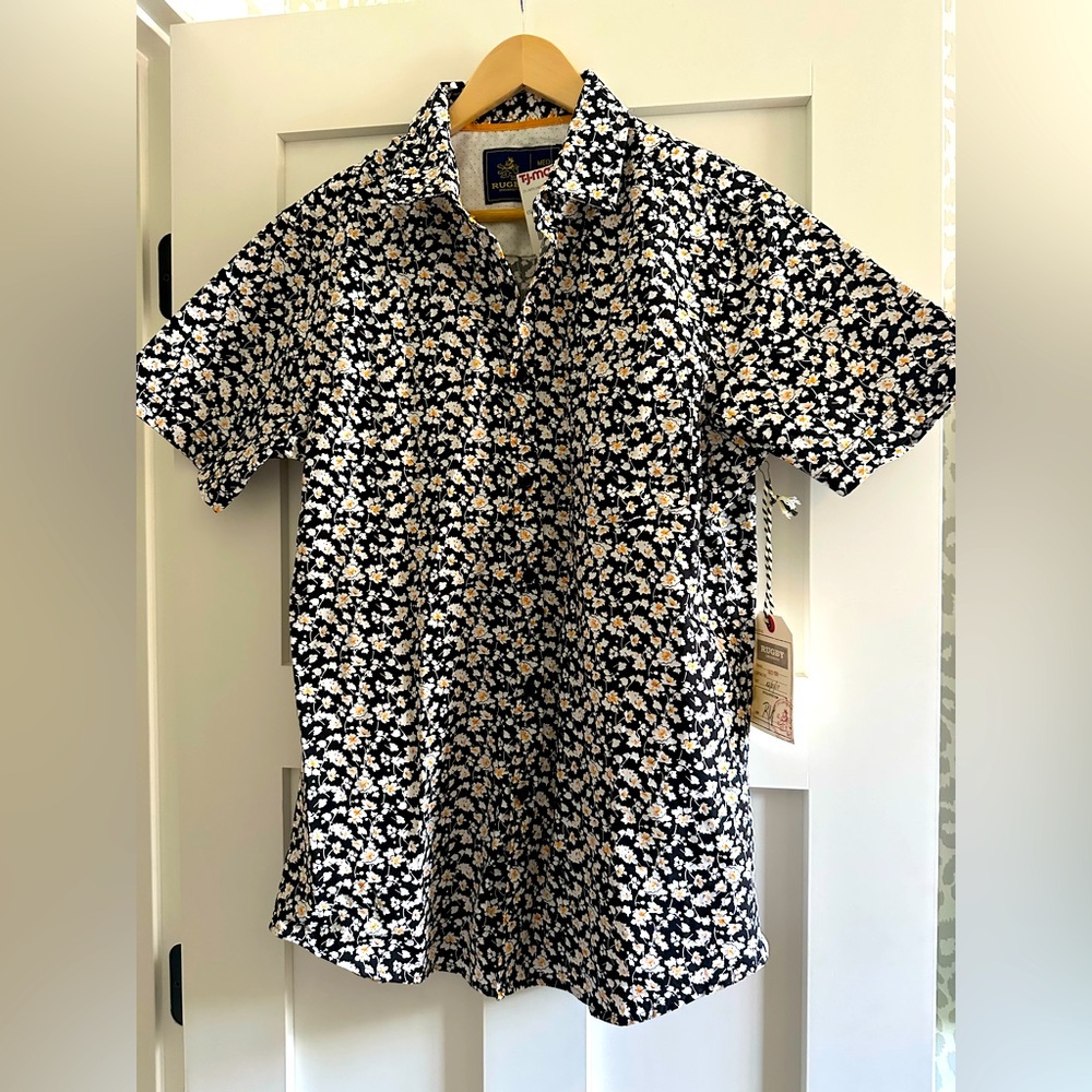 NWT men’s floral button in front short sleeve shirt and black/white floral